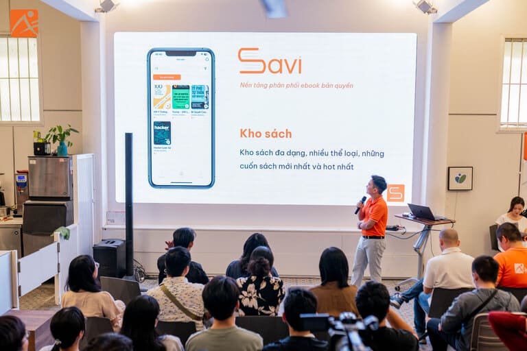 Savi – Giải pháp đọc sách thông minh cho máy đọc sách