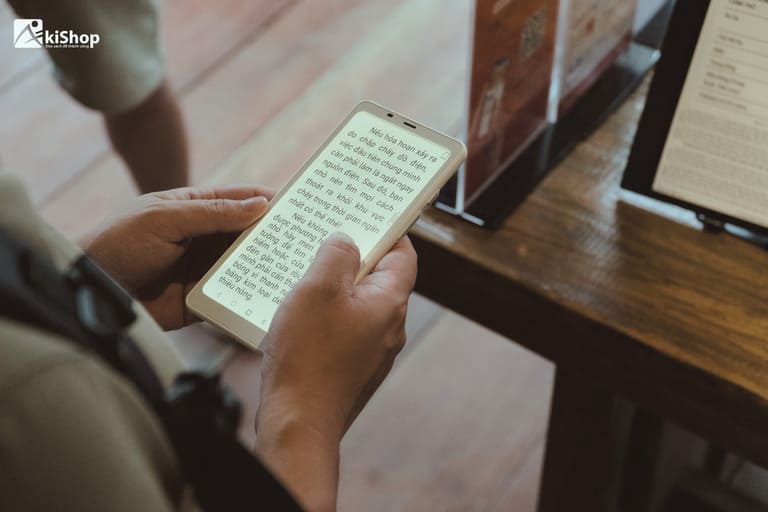 Máy đọc sách Boox Palma là sản phẩm được nhiều khách hàng đánh giá cao