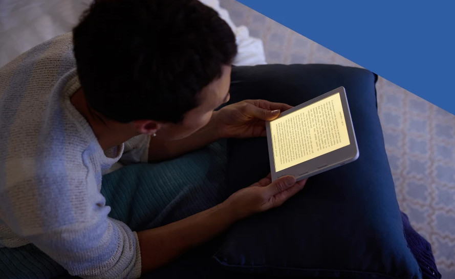 akishop-may-doc-sach-kobo-libra-2-moi-nhat-den-nen