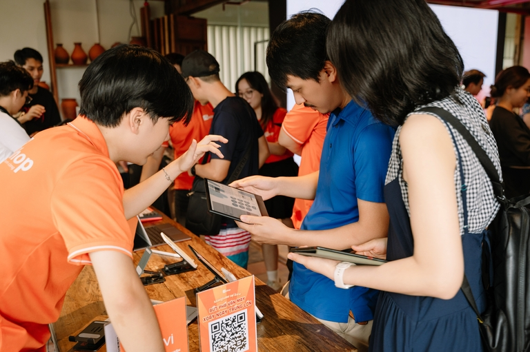 Mua máy đọc sách tại Akishop - hệ thống phân phối máy đọc sách chính hãng