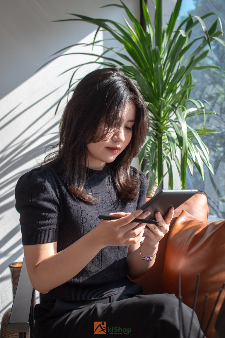 Kiểm tra chất lượng khi mua máy đọc sách trả góp 