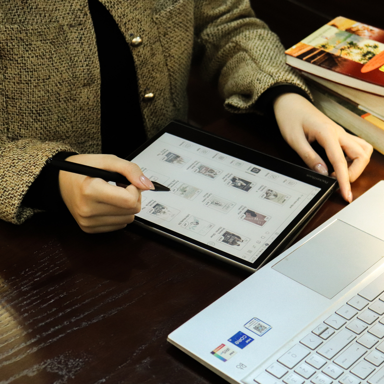 Máy đọc sách làm quà tết