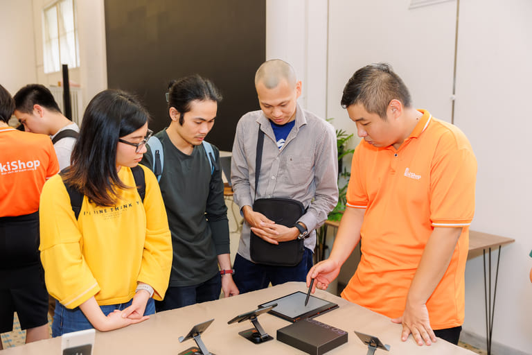 Giá thành hợp lý và được công khai rõ ràng