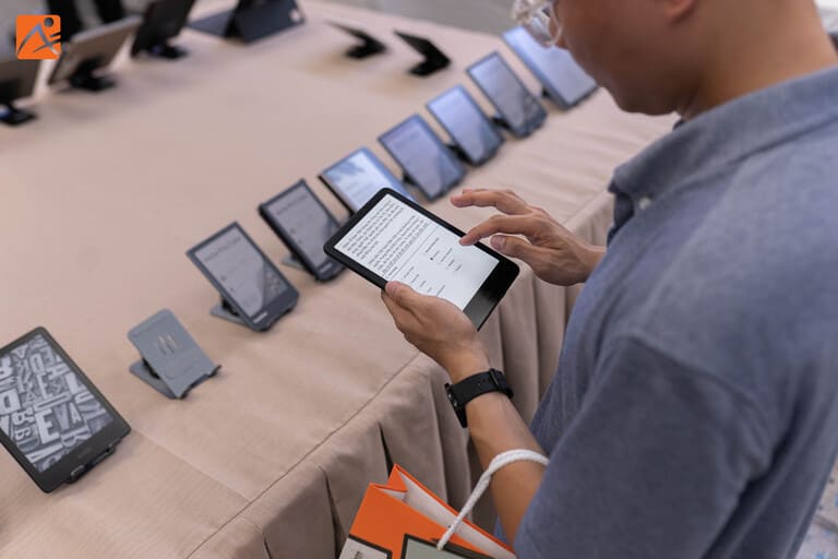 Boox, Kindle, Kobo là 3 thương hiệu hàng đầu về máy đọc sách